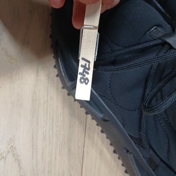 Adidas Boots Women 8 Black Quilted Lace Up Platform Lug Sole Winter Boots - Picture 10 of 10